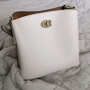 Coach Willow Twist Lock Crossbody/Shoulder Bag